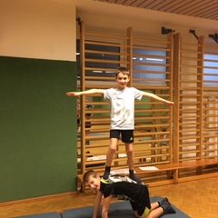 CB93C4A3-20B3-4085-8506-E90A1A6AFC1F