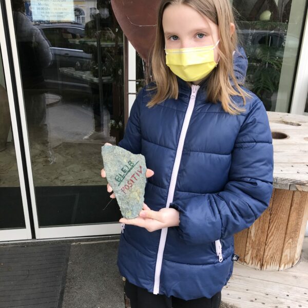 29C84668-BD54-4380-BEB0-0962E8666ECA