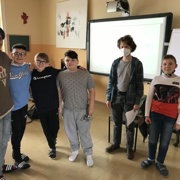 15D24AAB-320D-4FCA-B4BA-3E1A46AEFE14