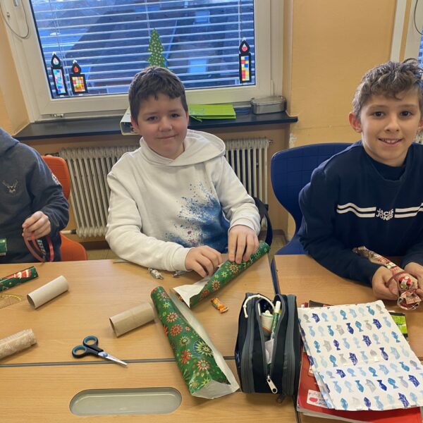 7B78EE76-A544-48C3-A747-94133DB79AF6