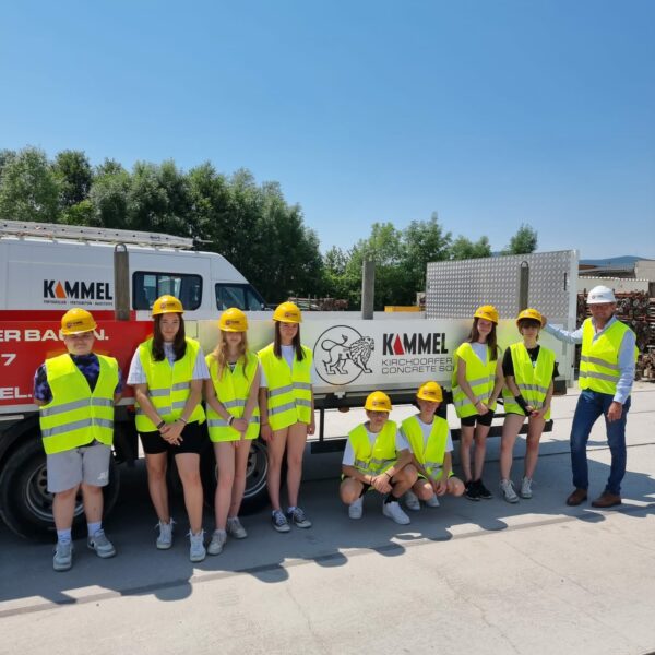 25B352EF-D90A-4D2D-B8B4-939E38D6A9DD