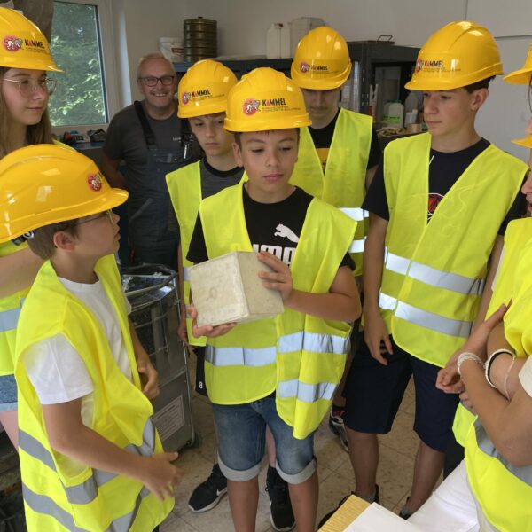 A48BCAF1-B27A-4465-A136-9FE3293FC041