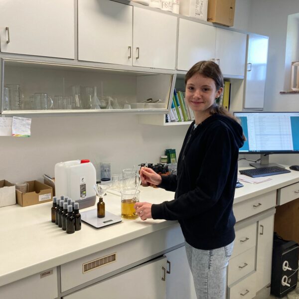 1eb22d5c-5827-4a02-82e2-e940c185fa05