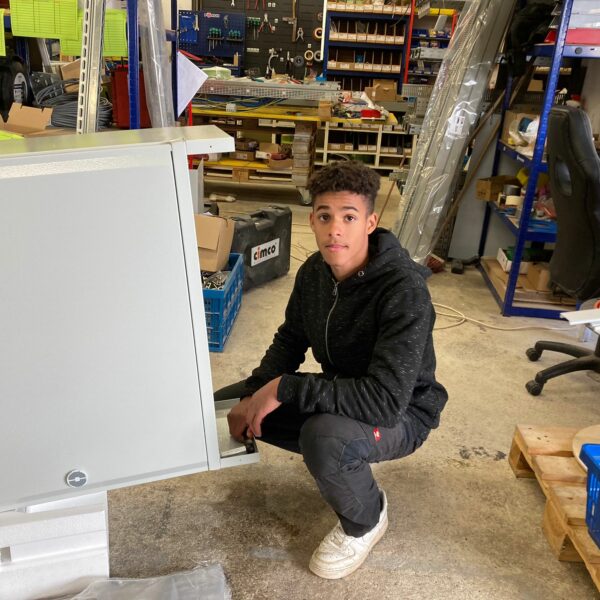 28176cb5-ebdf-4b82-b9f1-417581fa6c54