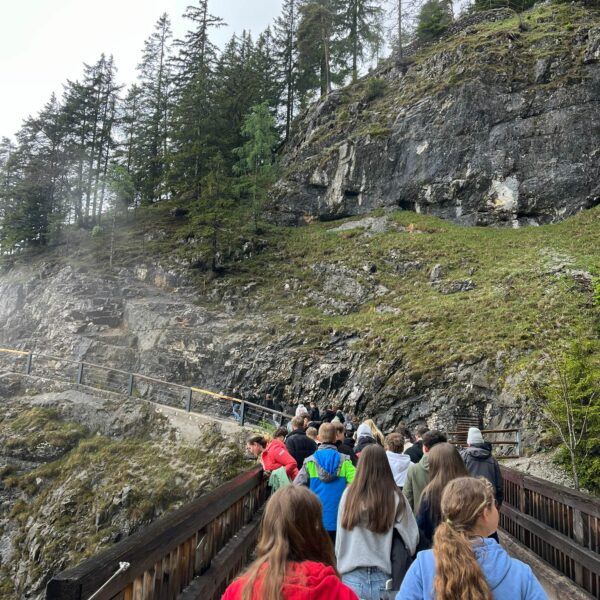 099958b7-1d40-4c90-b094-c9649aa8fb97