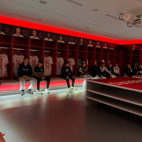 81f285ba-0c0a-4d55-a873-5e8ba11ab65d