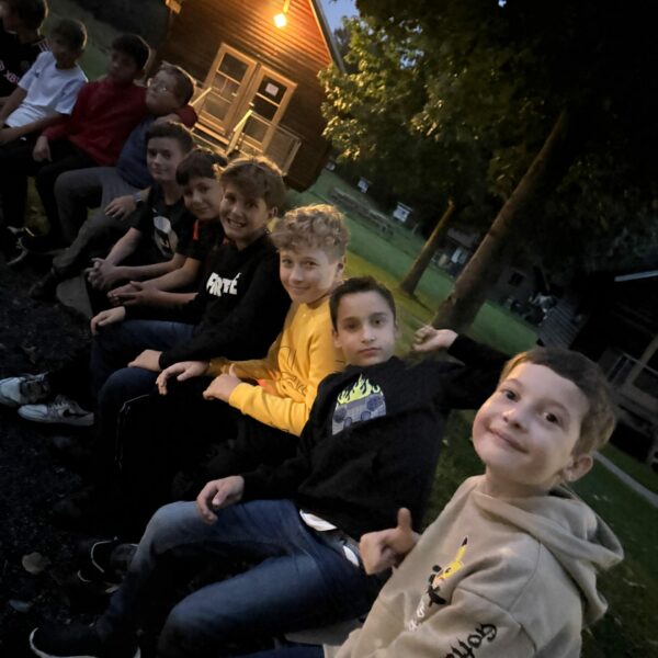 572ba7f9-1dde-4d46-9809-f0c7fa87762f